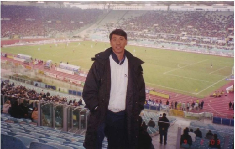 施連志三十年飛踹標(biāo)簽與最佳狀態(tài)網(wǎng)絡(luò)重生