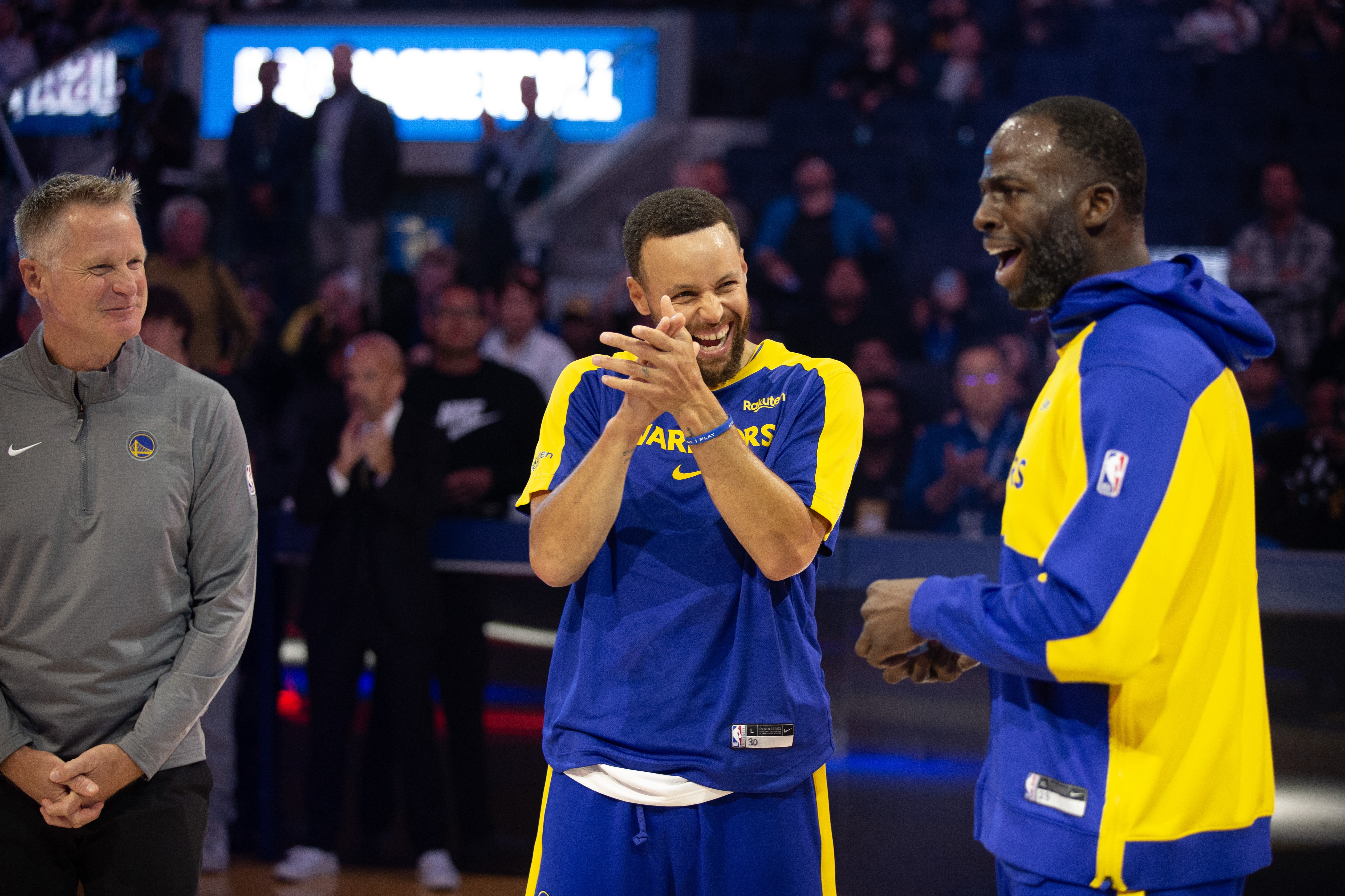 追夢(mèng)播客直言陣容穩(wěn)定是冠軍基石 勇士模式難復(fù)制