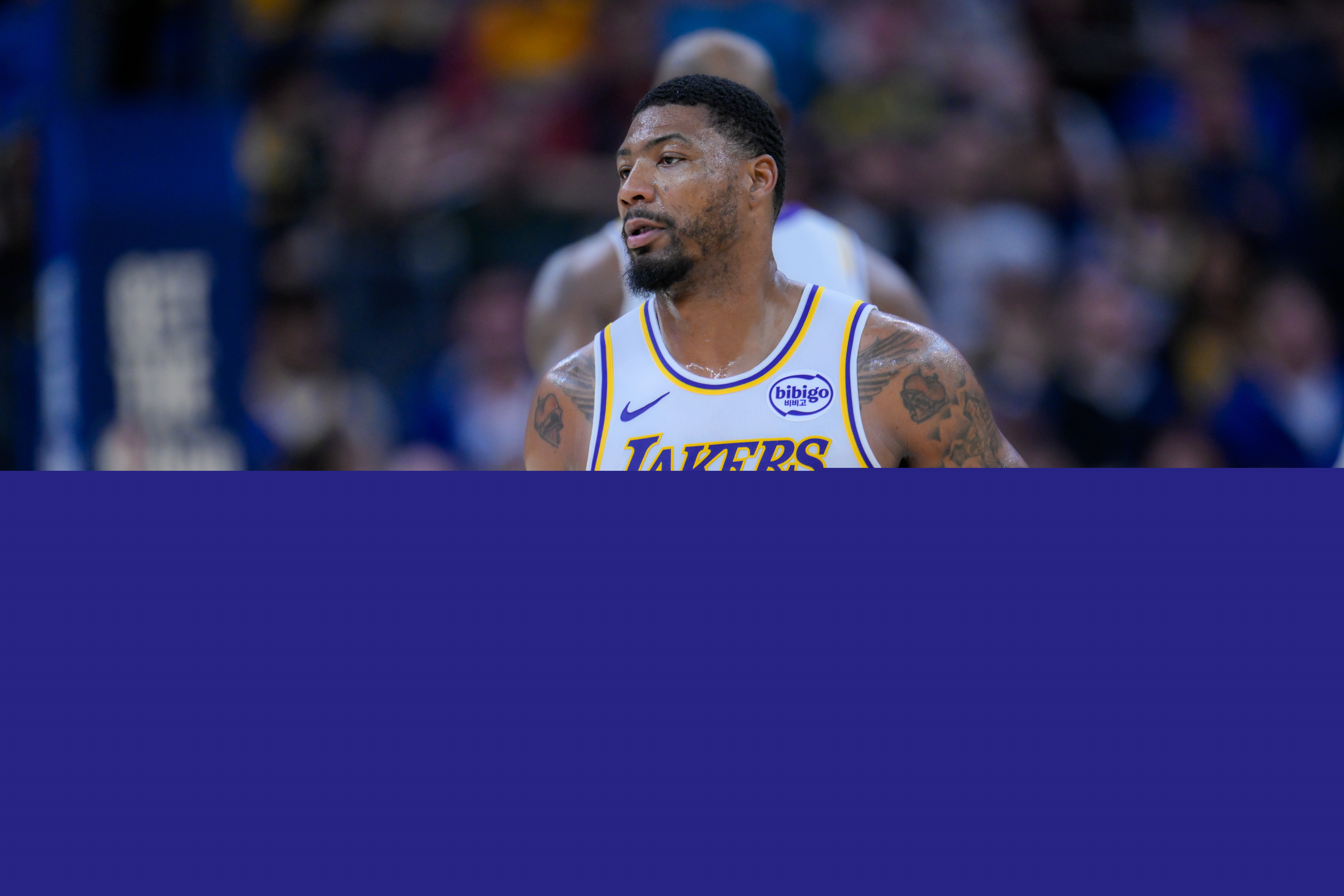 斯瑪特半場17分難阻節(jié)奏失守 湖人半場3分領(lǐng)先火箭