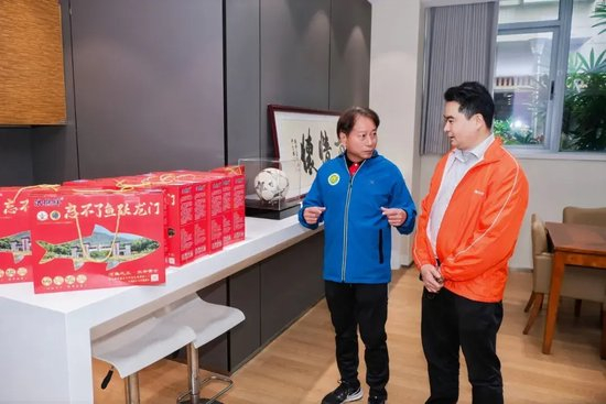 穗安街超趣味賽啟動(dòng) 周穗安駿文雅苑設(shè)工作室鋪路社區(qū)足球生態(tài)