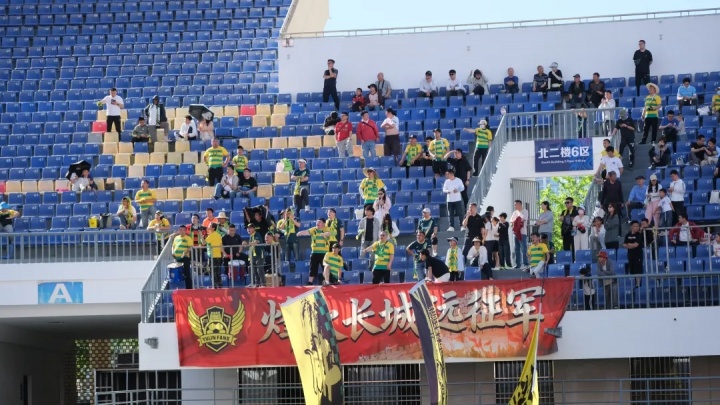 楊運(yùn)第70分鐘頭槌定音 榆林礦工1-0力克北京勇士