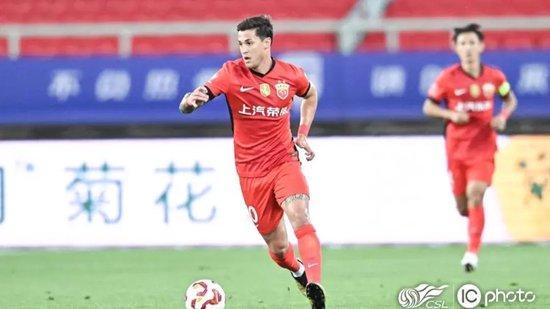 維塔爾世界波開胡，海港客場2-0三鎮(zhèn)止頹