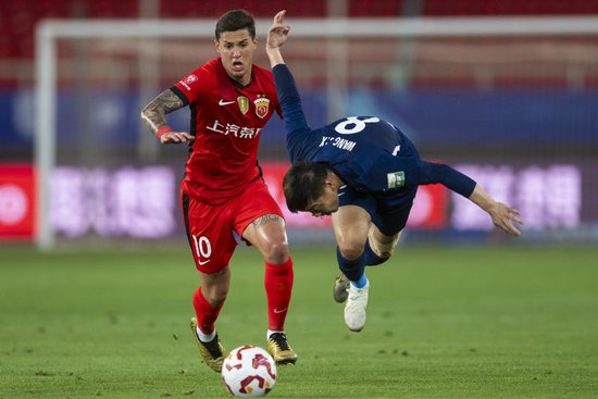 維塔爾世界波開胡，海港客場2-0三鎮(zhèn)止頹