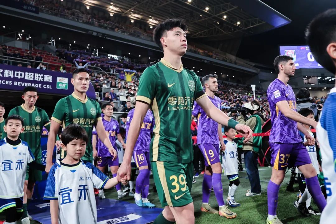 浙江綠城客場0-2負(fù)天津 盧卡斯烏龍+失點(diǎn) 一周內(nèi)連遭重創(chuàng)