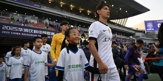 海港4-1輕取天津，顏駿凌：后面四場(chǎng)硬仗要咬住排名
