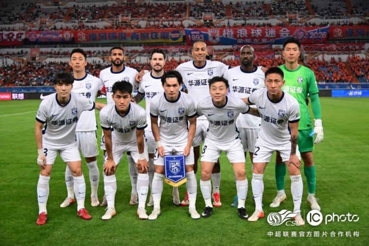卡迪斯兩射一傳，武漢三鎮(zhèn)客場3-3絕平山東泰山