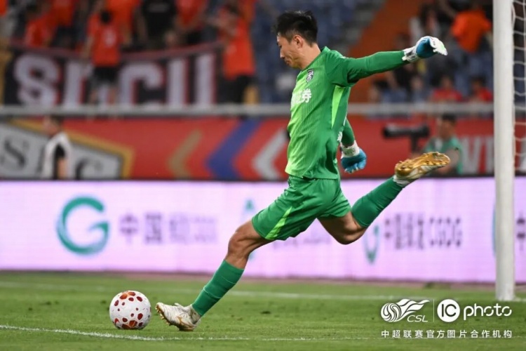 卡迪斯兩射一傳，武漢三鎮(zhèn)客場3-3絕平山東泰山
